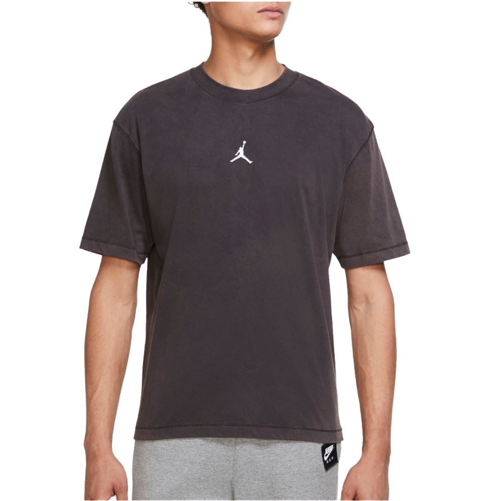 Jordan Men’s Short Sleeve Sport T-Shirt.